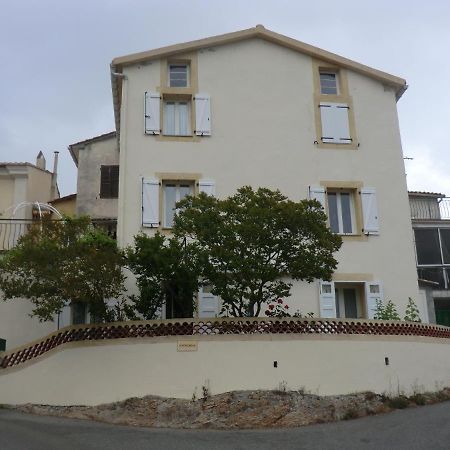 A Petricaghja Apartment Alata Exterior photo